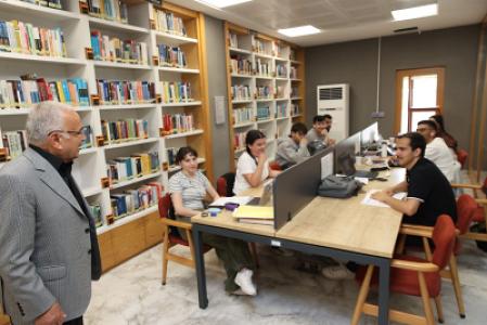media-librarye0cHzc