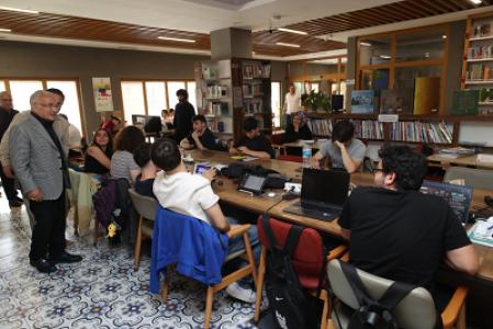 media-libraryWiUwb5