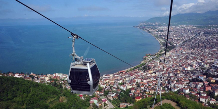 23 NİSAN’DA ÇOCUKLAR TELEFERİĞE