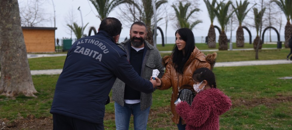 ALTINORDU BELEDİYESİ’NDEN GELENEKSEL KANDİL SİMİDİ İKRAMI