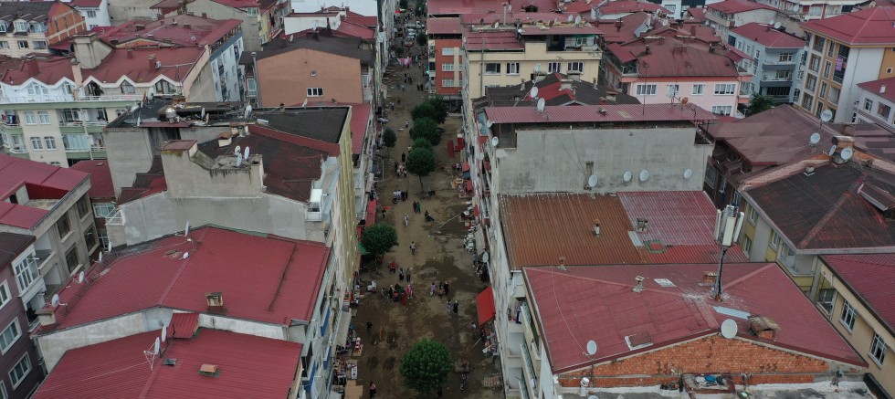 ALTINORDU’NUN YENİ AÇIK AVM’Sİ 