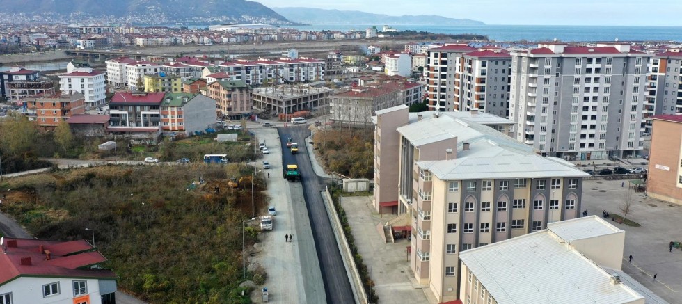 ALTINORDU VE GÜLYALI’YA MODERN YOLLAR