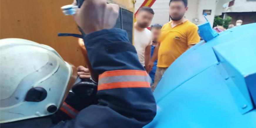 BAŞI SIKIŞAN ÇOCUĞUN YARDIMINA ORDU İTFAİYESİ KOŞTU 
