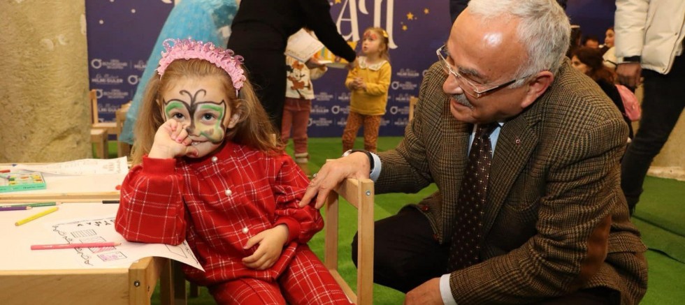 BAŞKAN GÜLER, ÇOCUKLARIN SEVİNCİNE ORTAK OLDU 