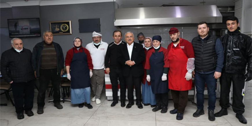 BAŞKAN GÜLER SANAYİ ESNAFINI ZİYARET ETTİ