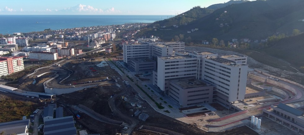 BAŞKAN GÜLER TALİMAT VERDİ, ŞEHİR HASTANESİ’NİN ALTYAPISI TAMAMLANDI