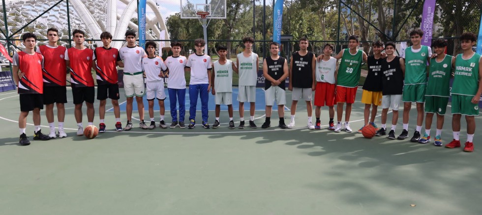 BAŞKENTTE BASKETBOL ŞÖLENİ YAŞANIYOR