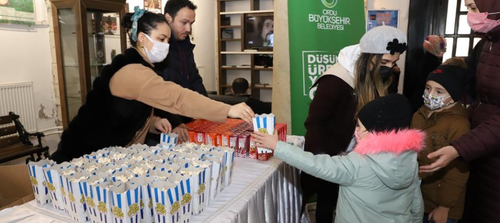 BÜYÜKŞEHİR ÇOCUKLARI UNUTMADI