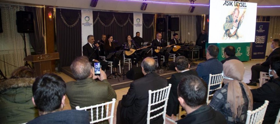 BÜYÜKŞEHİR HALK OZANI AŞIK VEYSEL’İ ANDI