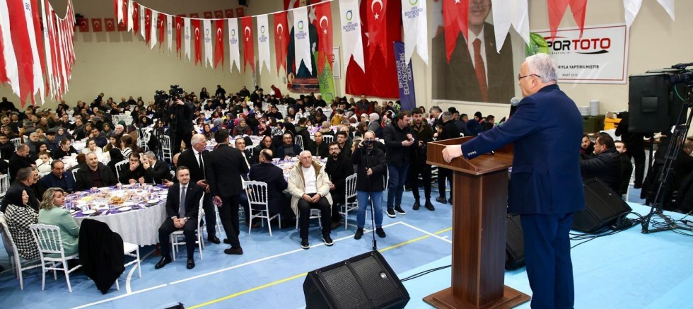 BÜYÜKŞEHİR İFTAR SOFRASINI ÇAMAŞ’TA KURDU