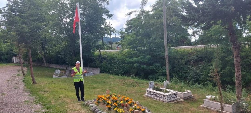 BÜYÜKŞEHİR, ŞEHİTLERİMİZİ UNUTMADI
