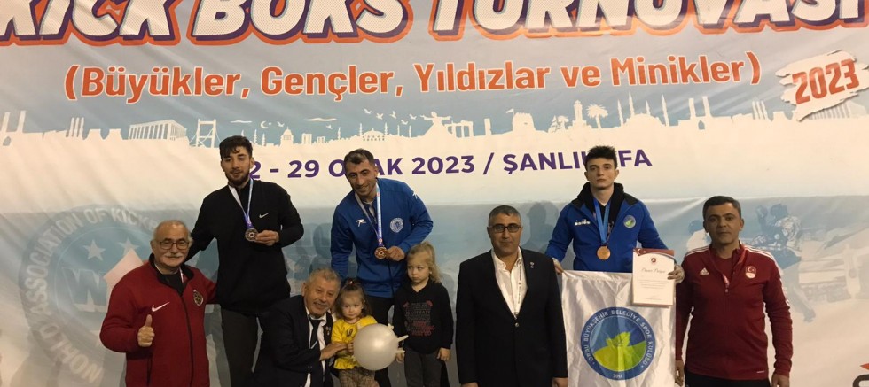 BÜYÜKŞEHİR SPORCULARIN BÜYÜK BAŞARI 