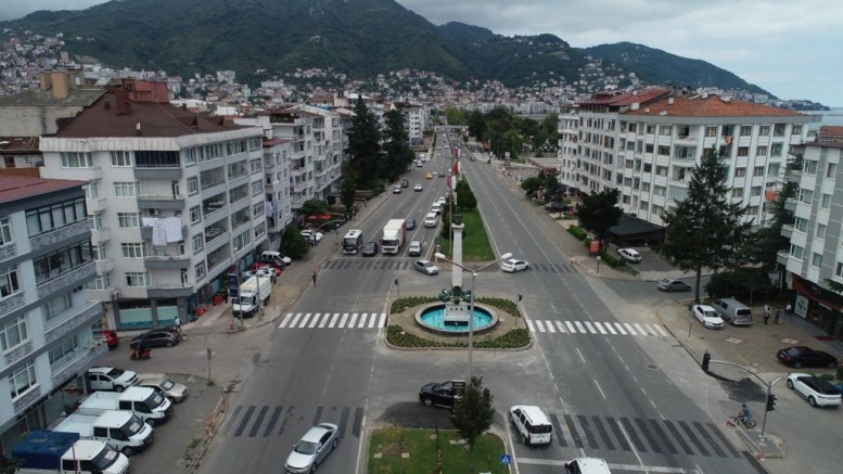 BÜYÜKŞEHİR TRAFİĞE KALICI ÇÖZÜMLER ÜRETTİ