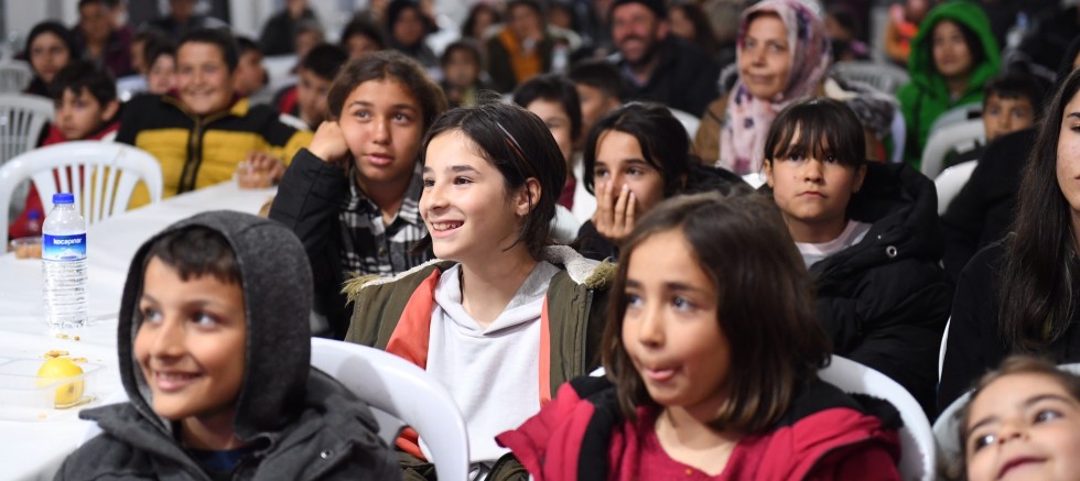 ÇOCUKLARIN YÜZÜ GÜLDÜ