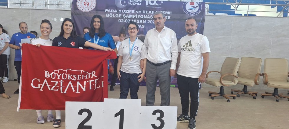 EDA KAYA SİVAS’A DAMGA VURDU