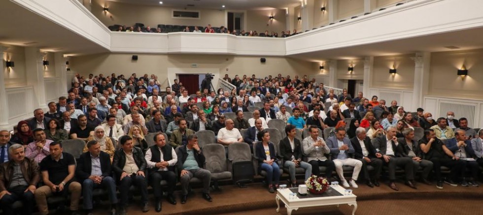 EĞİTİM CAMİASI İÇİN “HAYATIMIZ İLETİŞİM” SEMİNERİ DÜZENLENDİ