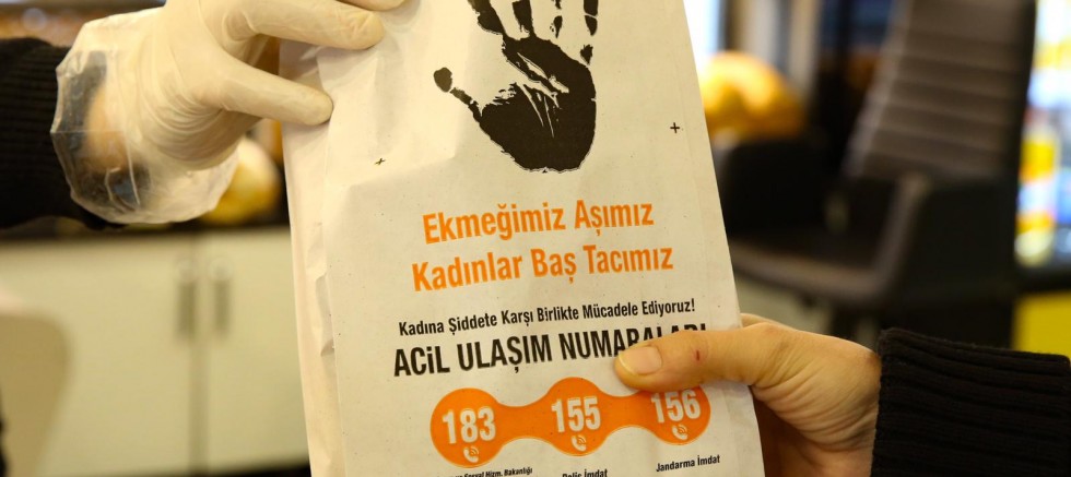 “EKMEĞİMİZ AŞIMIZ, KADINLAR BAŞ TACIMIZ”