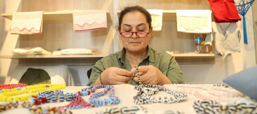 EL EMEĞİ GÖZ NURU ÜRÜNLERİ GELİRE DÖNÜŞTÜREN ÇARŞI 