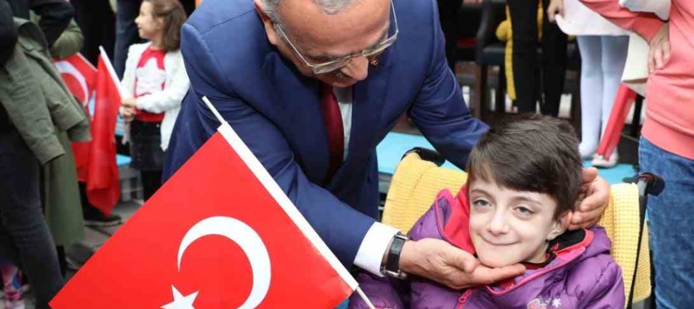 ENGELLİ BİREYLER BÜYÜKŞEHİRE EMANET