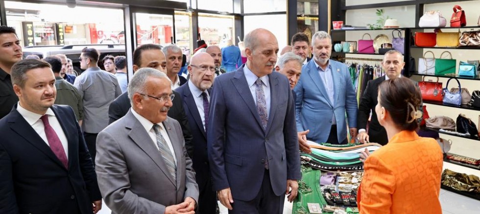 ESNAFTAN BAŞKAN GÜLER’E TEŞEKKÜR