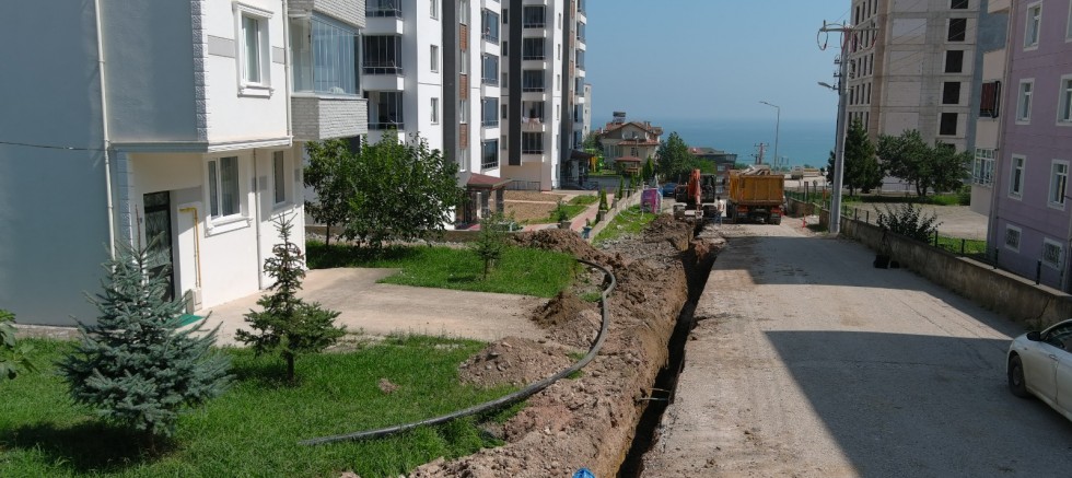 FATSA İLÇESİ DOLUNAY MAHALLESİNDE ALT YAPI YENİLENİYOR