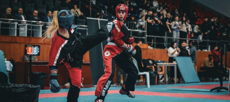 GENÇLER KİCK BOKS ŞAMPİYONASI, ORDU'DA BAŞLADI