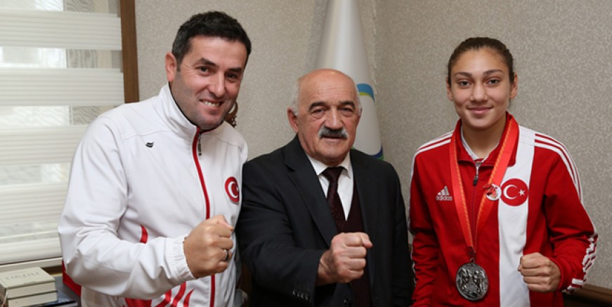 GÜMÜŞ KIZ’DAN ZİYARET