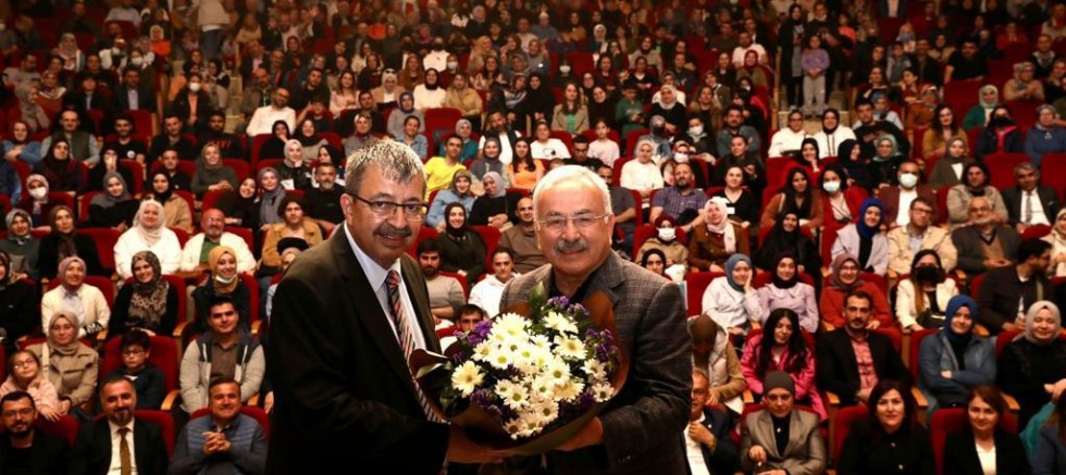 HAYATİ İNANÇ GÖNÜLLERE DOKUNDU 