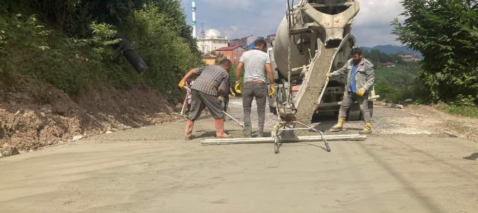 İKİZCE’YE ÖMÜRLÜK YOLLAR