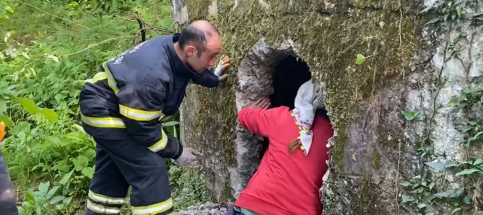 İTFAİYENİN İNEK KURTARMA OPERASYONU