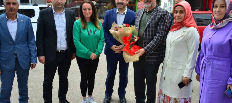 MİLLETVEKİLİ ADAYI HAMARAT’A MEMLEKETİNDEN TAM DESTEK