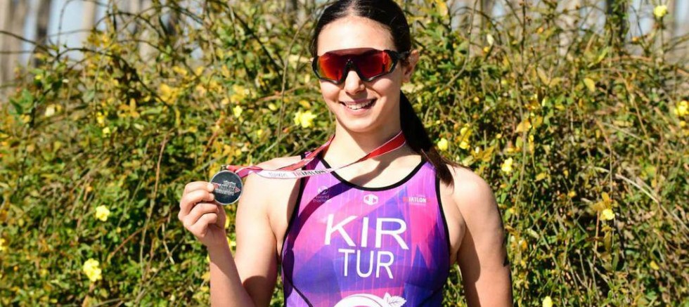 MİLLİ SPORCU ALTIN MADALYA İÇİN YARIŞACAK