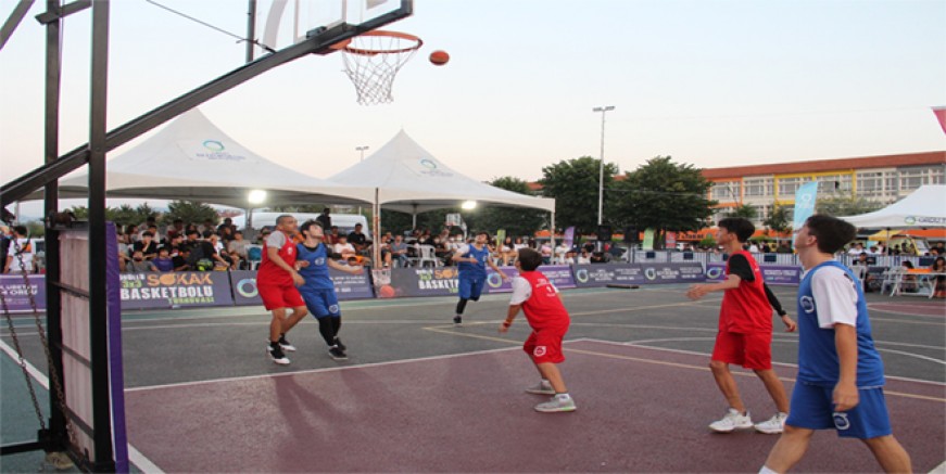 ORDU AKŞAMLARI BASKETBOL İLE RENKLENİYOR 