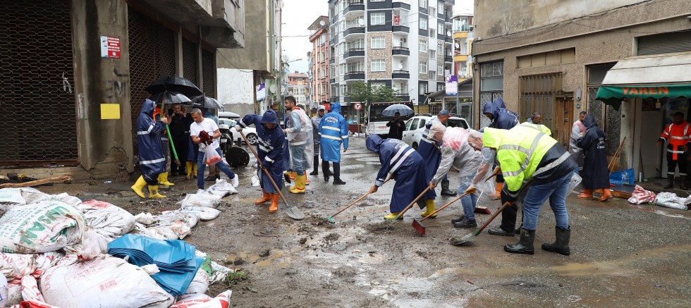 ORDU’DA SEL VE TAŞKINLARA KARŞIN ÖNLEMLER ARTIRILDI
