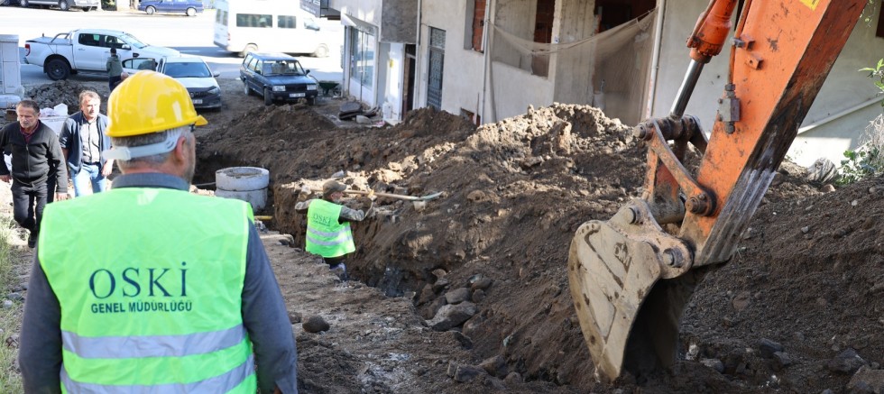 PERŞEMBE İLÇESİ KACALI MAHALLESİ FATİH CADDESİNİN ALT YAPISI YENİLENİYOR