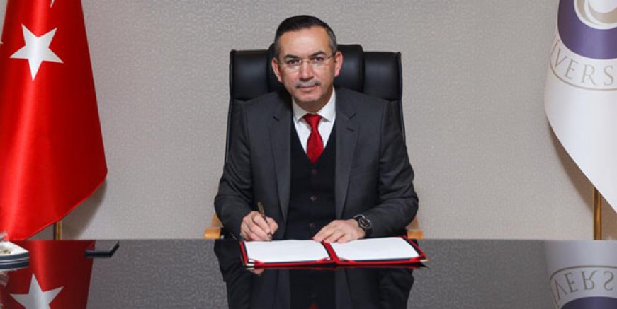 REKTÖR AKDOĞAN'IN 8 MART DÜNYA KADINLAR GÜNÜ MESAJI