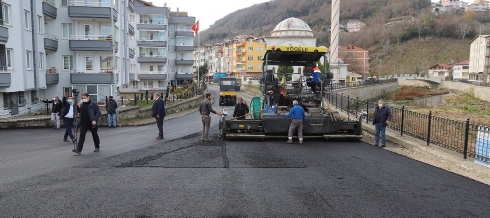 ‘SAKİN ŞEHİR’DE SICAK ASFALT SEVİNCİ