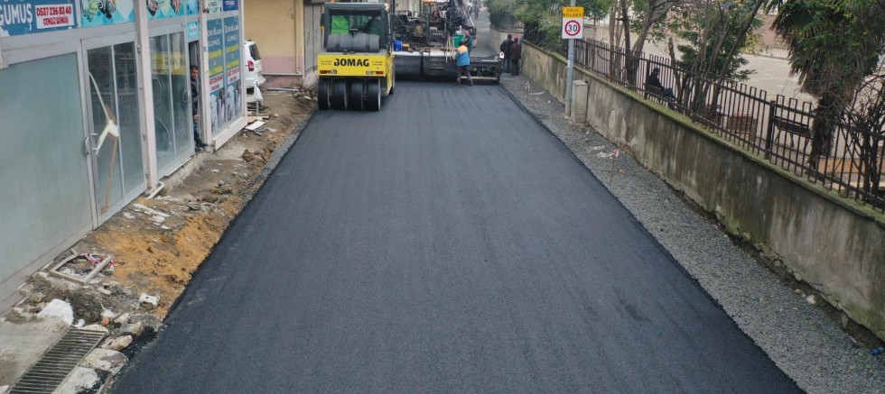 ÜNYE’DE EĞİTİME GİDEN YOLLAR ASFALTLANIYOR