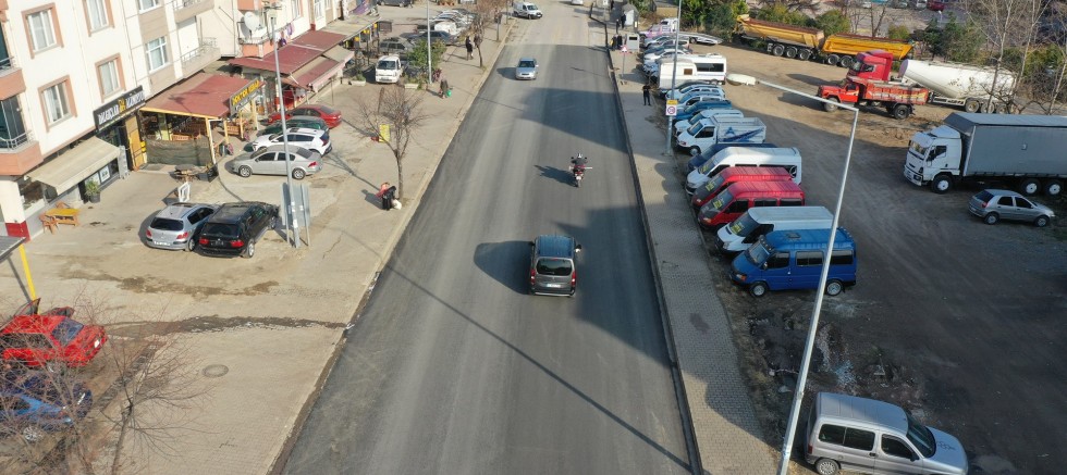 ÜNYE VETERİNER SOKAK SICAK ASFALTLA BULUŞTU