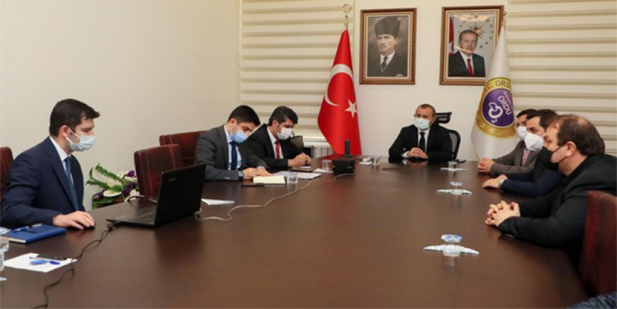 VALİ SONEL, “BİREYSEL TEDBİRLERİMİZİ İHMAL ETMEYELİM”