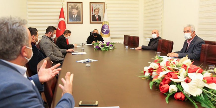 VALİLİĞİMİZİN KAPISI SONUNA KADAR AÇIK