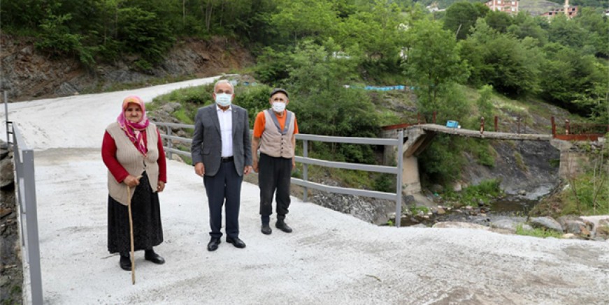 YAŞLI ÇİFTİN 40 YILLIK HASRETİ SON BULDU