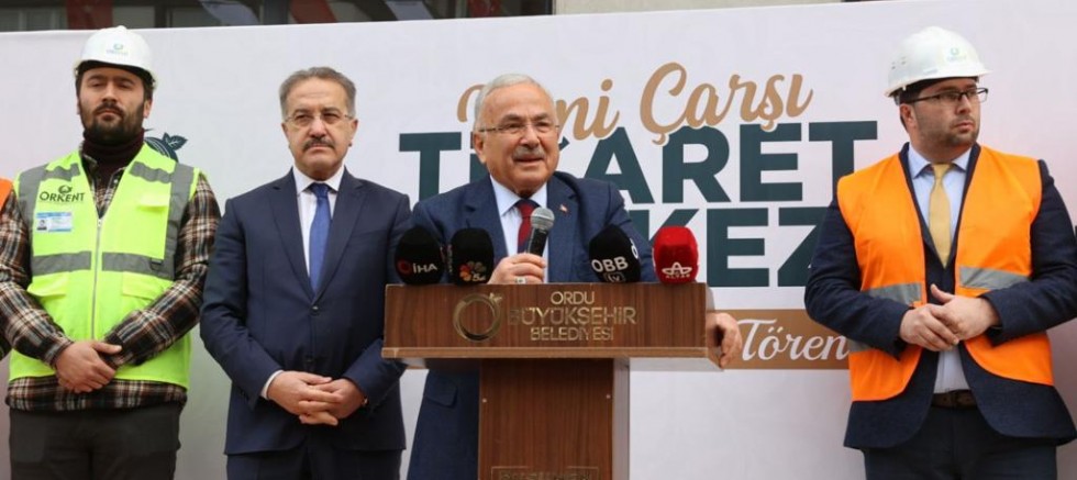 ‘YENİ ÇARŞI TİCARET MERKEZİ’ AÇILDI