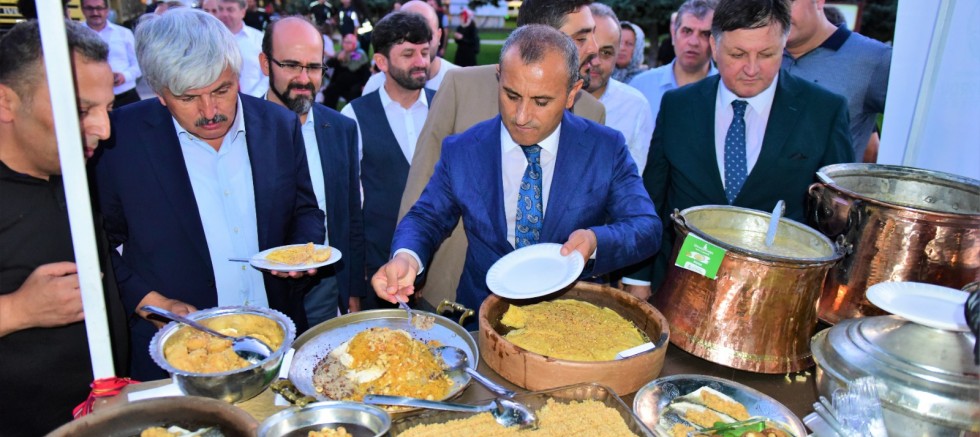 ZİYARETÇİLERDEN TAM NOT ALDI
